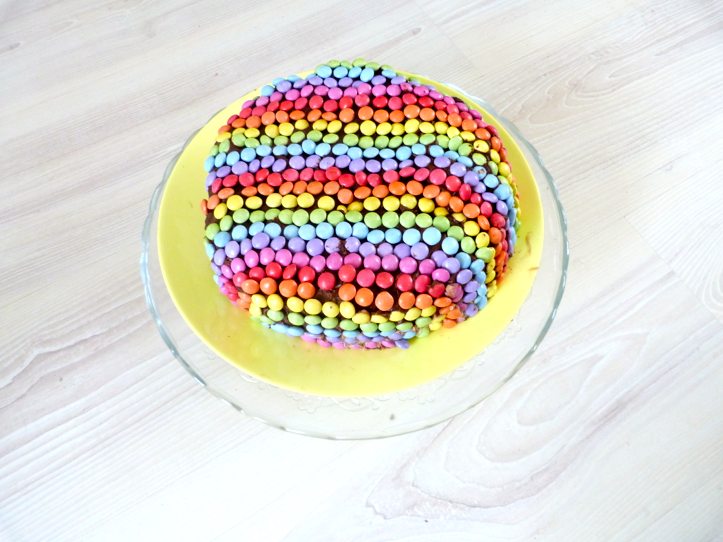rainbow party cake